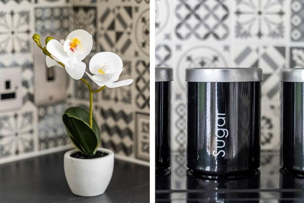 Soho Apartments F4 London Eksteriør billede