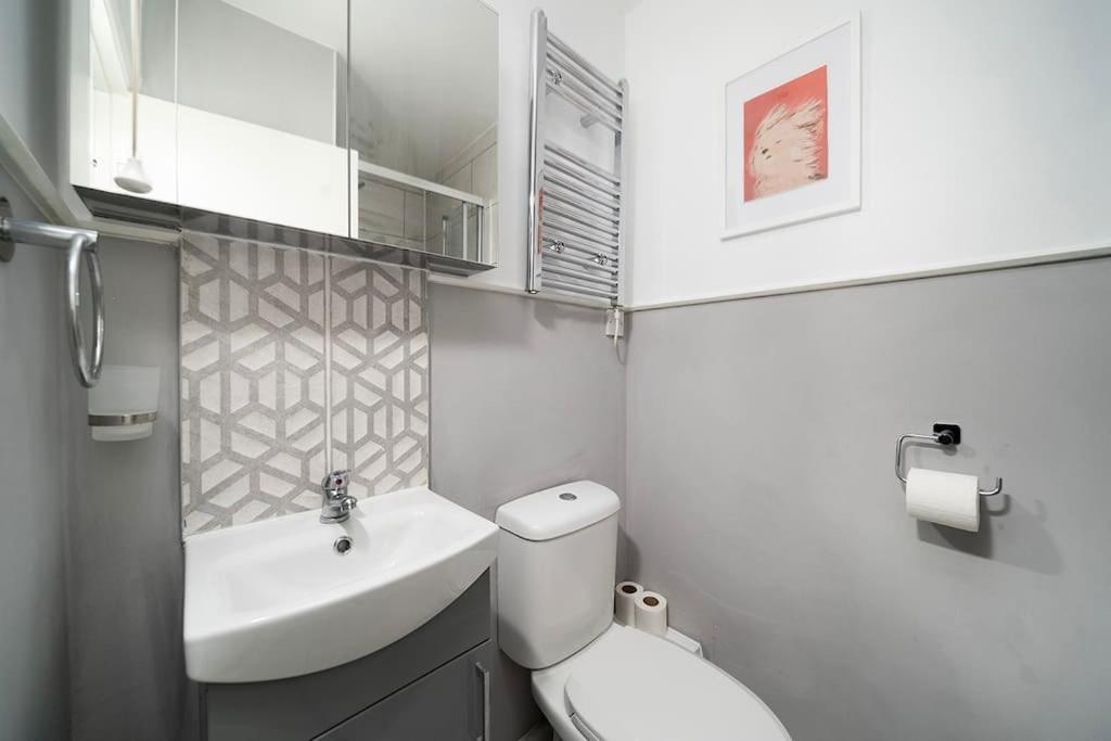 Soho Apartments F4 London Eksteriør billede